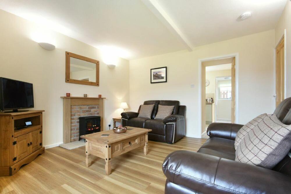 Dryden Cottage Bamburgh Exterior photo