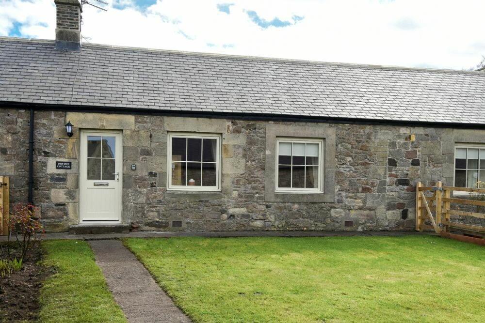 Dryden Cottage Bamburgh Exterior photo